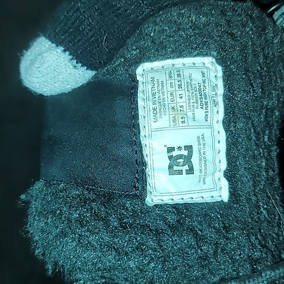 DC shoes - Picture 4 of 7